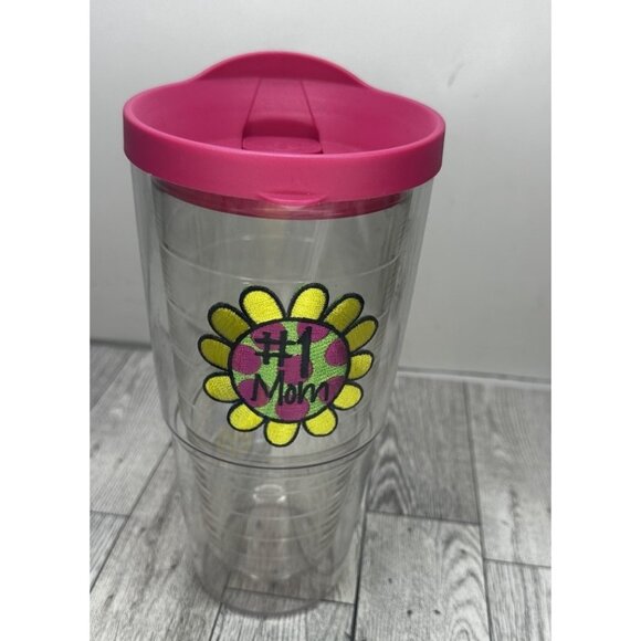 24 oz Tervis Tumbler #1 MOM Flower Power Daisy Patch Pink Lid - Picture 1 of 4